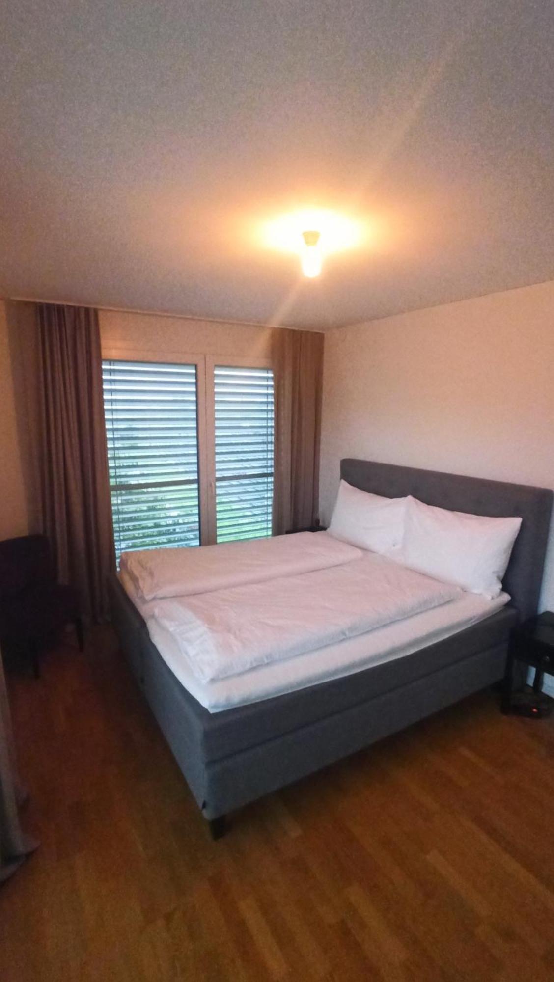Apartment Spedition Thun Ngoại thất bức ảnh